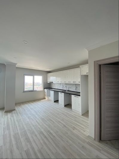 Image No.4-4 Bed Apartment for sale