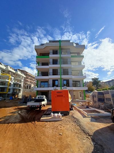 Image No.28-4 Bed Apartment for sale