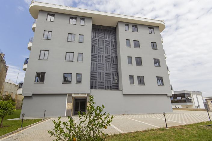 Image No.11-3 Bed Apartment for sale