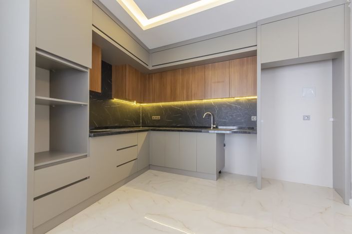 Image No.29-3 Bed Apartment for sale