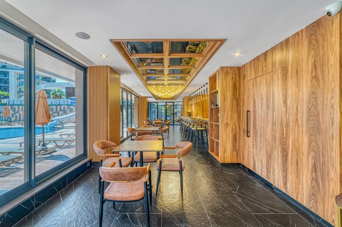 Image No.24-4 Bed Apartment for sale