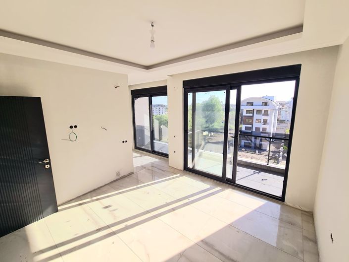 Image No.21-1 Bed Apartment for sale