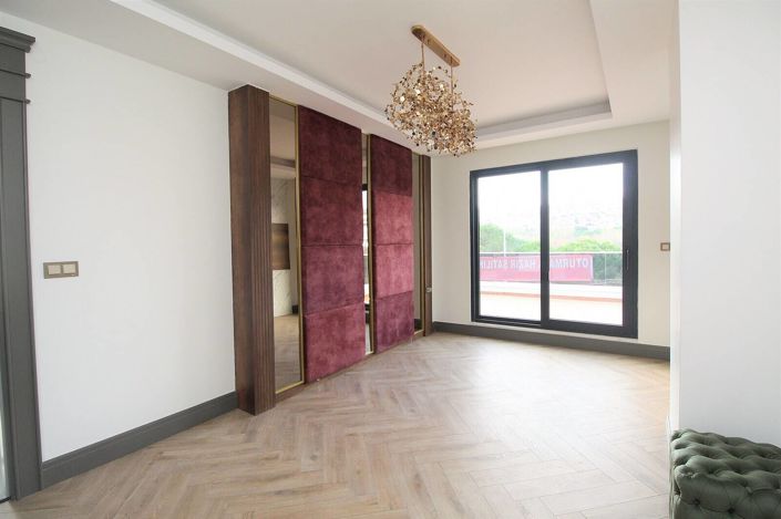 Image No.20-5 Bed House/Villa for sale