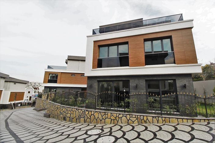 Image No.5-5 Bed House/Villa for sale