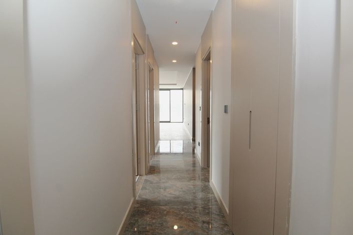 Image No.29-3 Bed Apartment for sale