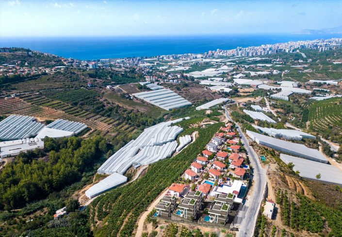 Image No.2-4 Bed House/Villa for sale