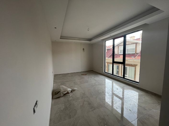 Image No.13-1 Bed Apartment for sale