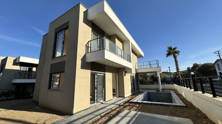 Image No.2-3 Bed House/Villa for sale