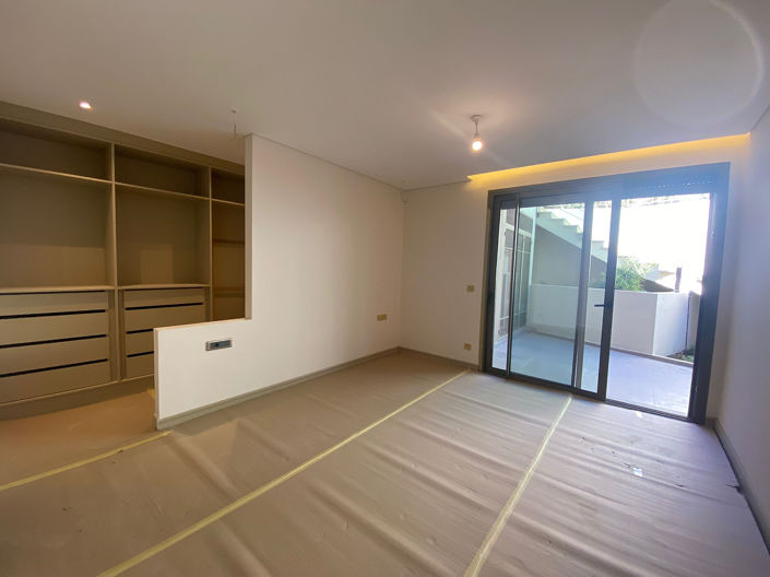 Image No.25-5 Bed House/Villa for sale