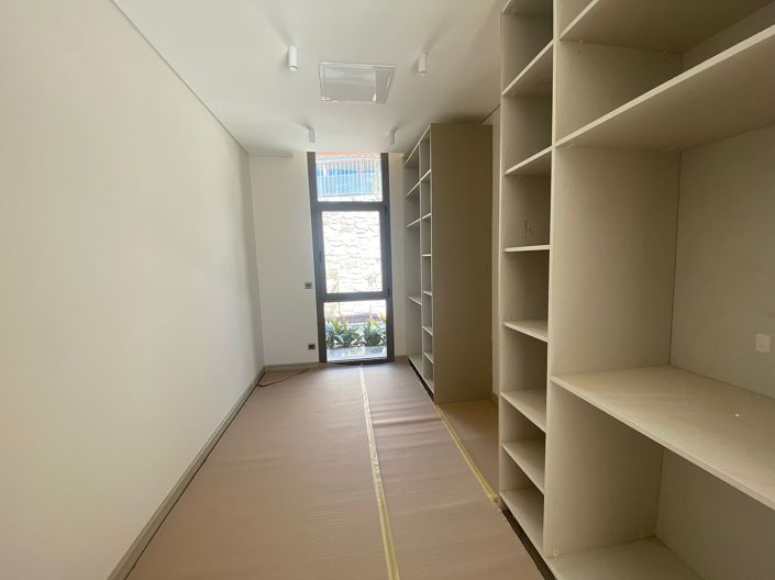 Image No.26-5 Bed House/Villa for sale