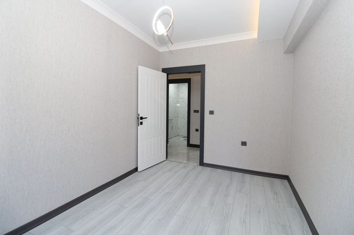 Image No.17-3 Bed Apartment for sale