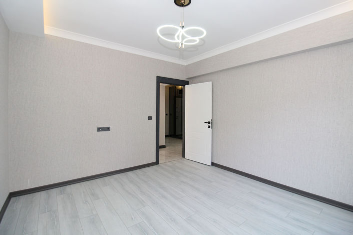 Image No.21-3 Bed Apartment for sale