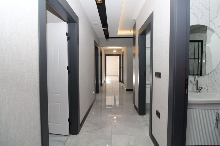 Image No.25-3 Bed Apartment for sale