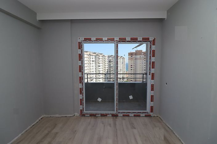 Image No.18-2 Bed Apartment for sale