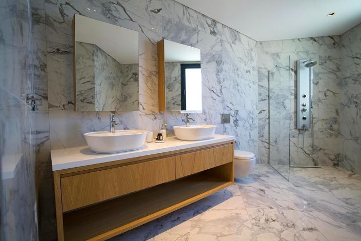 Image No.20-4 Bed House/Villa for sale