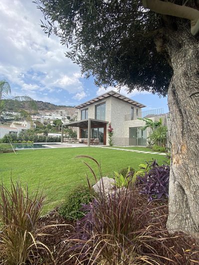 Image No.9-5 Bed House/Villa for sale