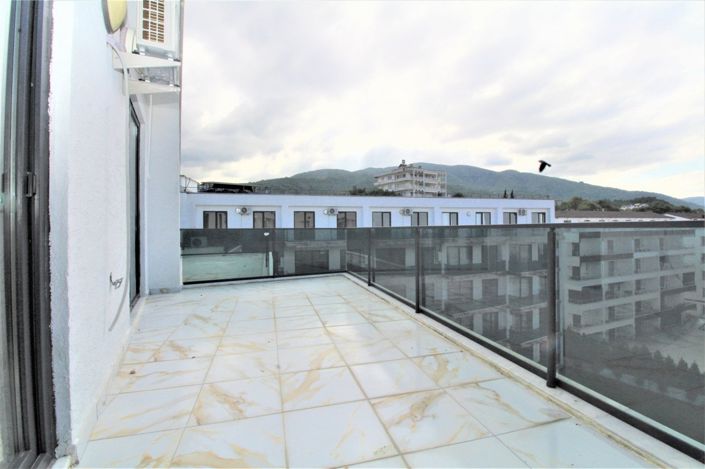 Image No.22-2 Bed Apartment for sale