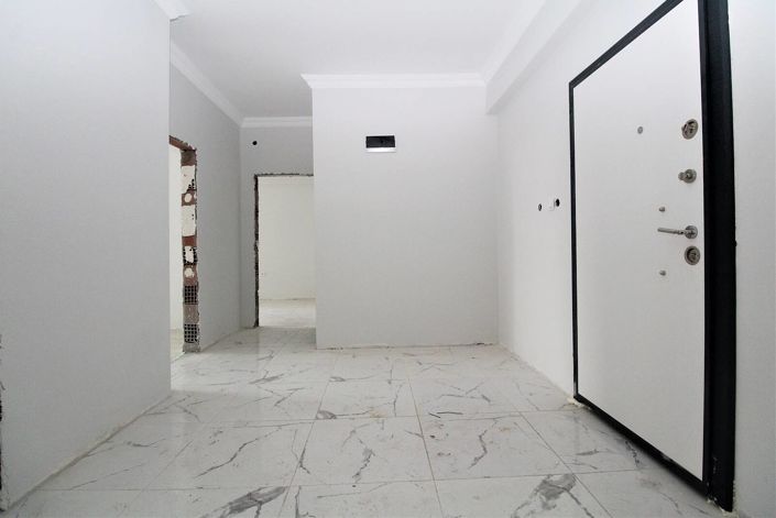 Image No.19-5 Bed Apartment for sale