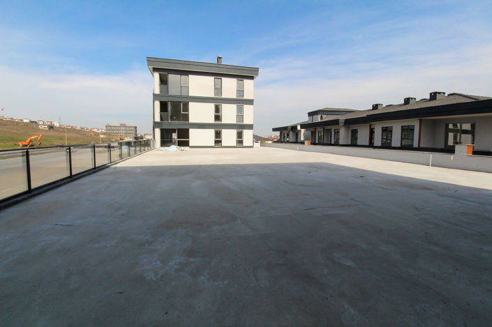 Image No.17-1 Bed Commercial for sale