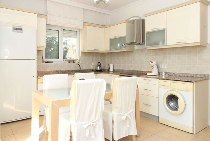 Image No.16-2 Bed Apartment for sale