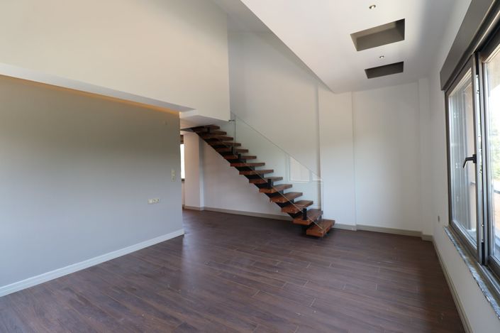 Image No.26-Maison / Villa de 4 chambres à vendre à Düzlerçami