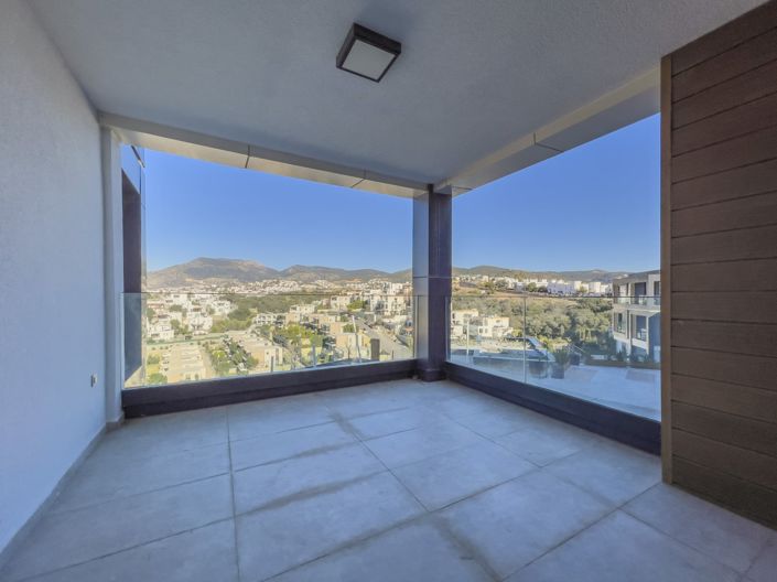 Image No.25-2 Bed Apartment for sale