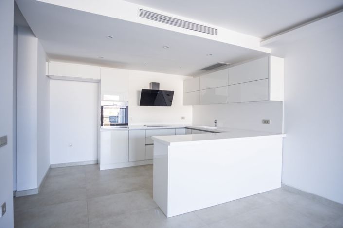 Image No.13-3 Bed Apartment for sale