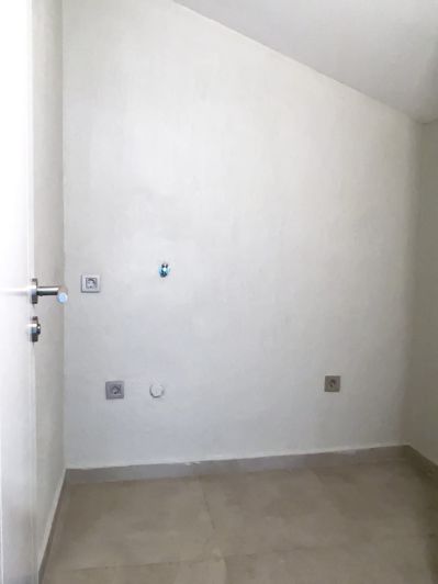 Image No.27-3 Bed Apartment for sale