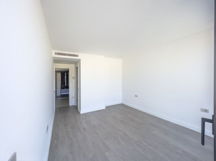 Image No.29-3 Bed Apartment for sale