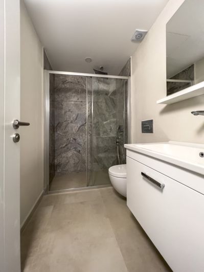 Image No.33-3 Bed Apartment for sale