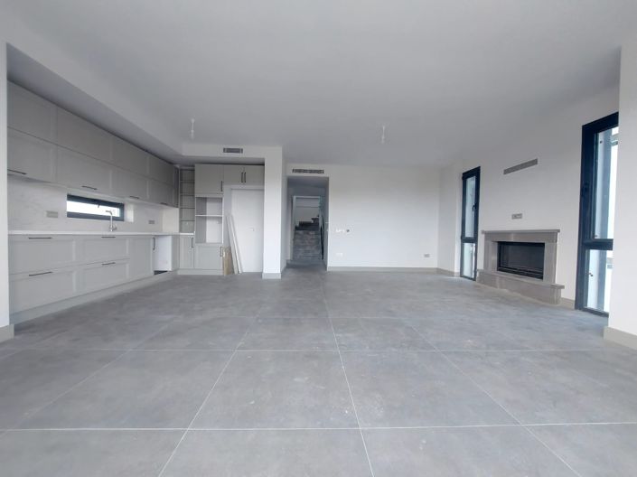 Image No.21-4 Bed House/Villa for sale