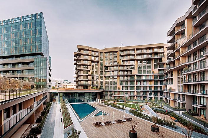 Image No.5-Commercial for sale