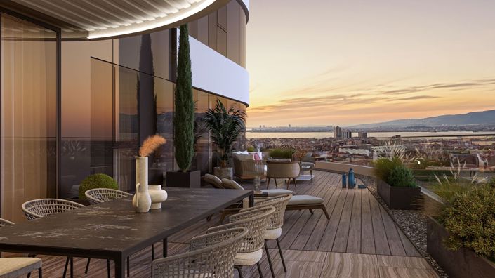 Image No.22-5 Bed Apartment for sale