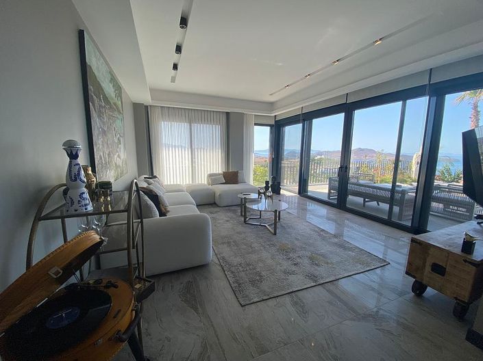 Image No.15-5 Bed House/Villa for sale