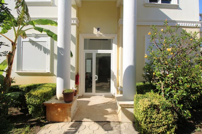 Image No.19-2 Bed Apartment for sale