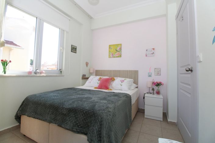 Image No.45-2 Bed Apartment for sale