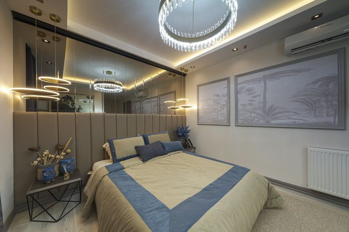 Image No.25-5 Bed Apartment for sale