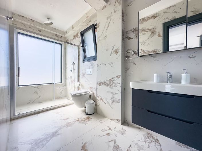 Image No.20-4 Bed House/Villa for sale