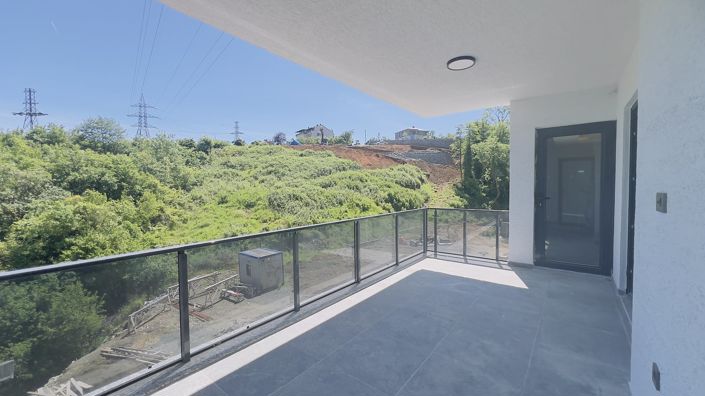 Image No.38-4 Bed Apartment for sale