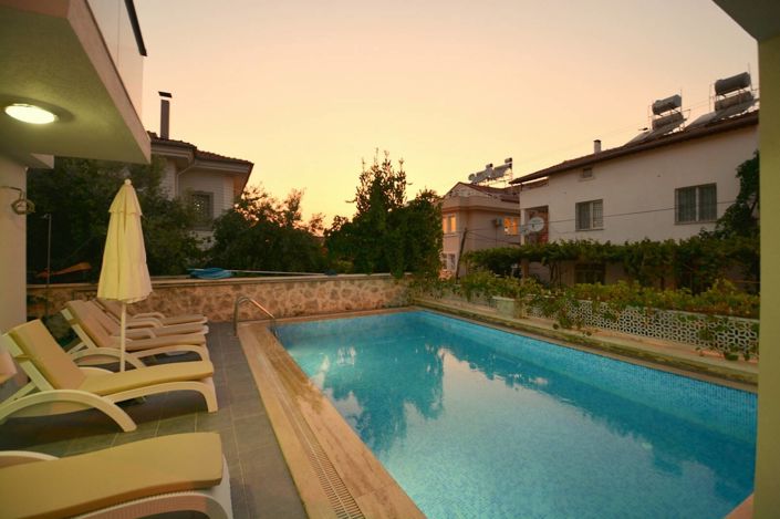 Image No.9-Maison / Villa de 4 chambres à vendre à Akarca