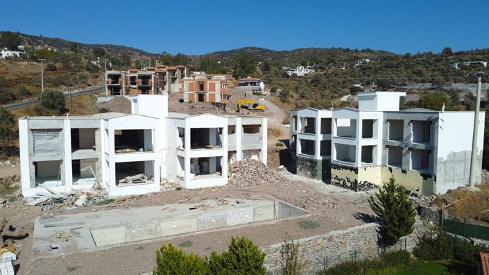 Image No.14-2 Bed Apartment for sale