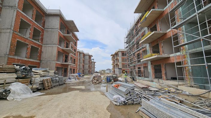 Image No.42-3 Bed Apartment for sale