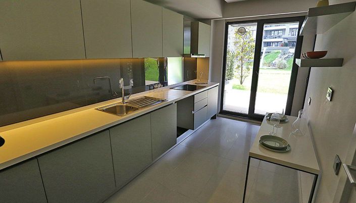 Image No.24-1 Bed Apartment for sale