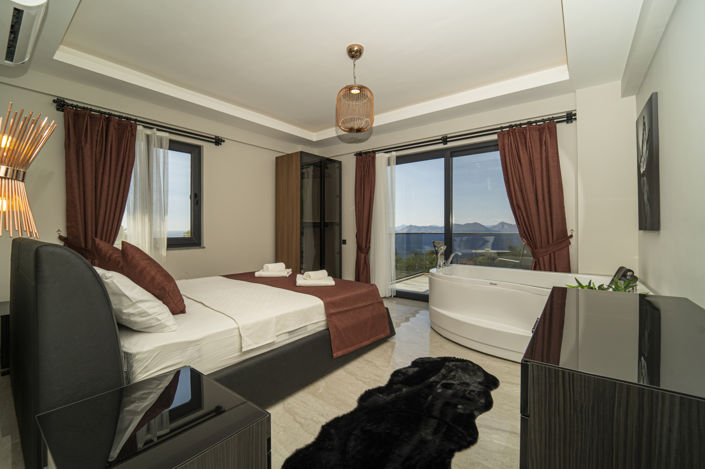 Image No.36-4 Bed House/Villa for sale