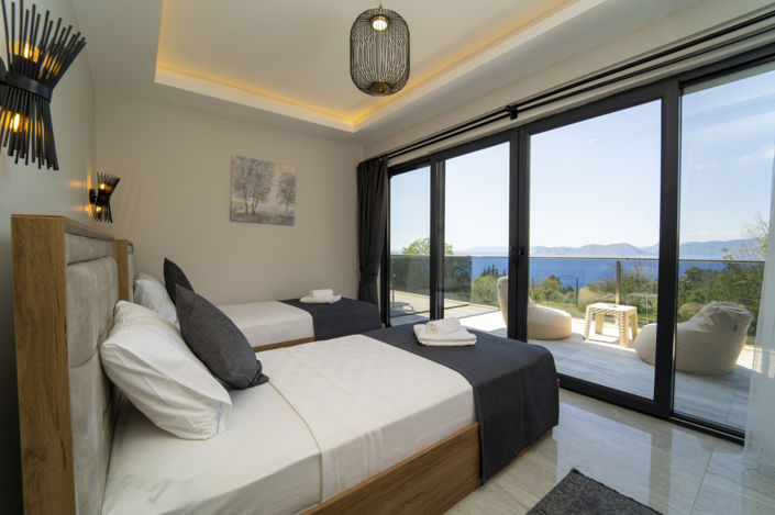 Image No.44-4 Bed House/Villa for sale