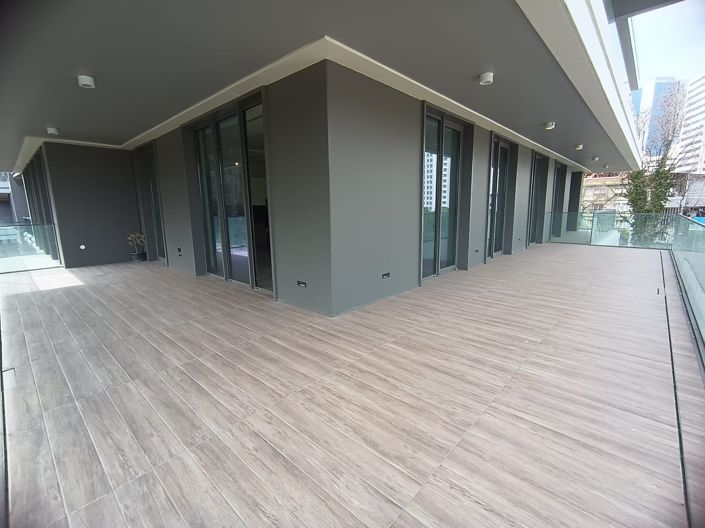 Image No.24-4 Bed Apartment for sale