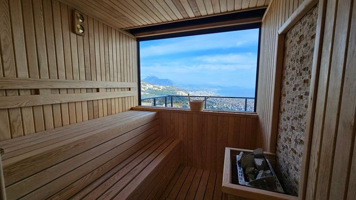 Image No.8-5 Bed House/Villa for sale