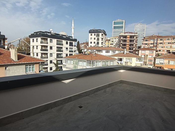 Image No.22-5 Bed Apartment for sale