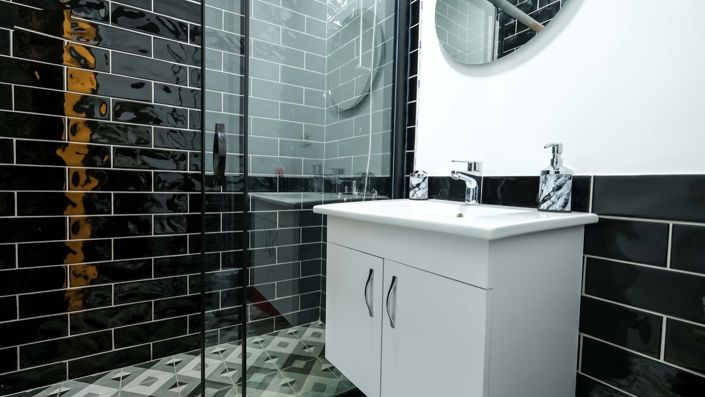 Image No.11-12 Bed House/Villa for sale