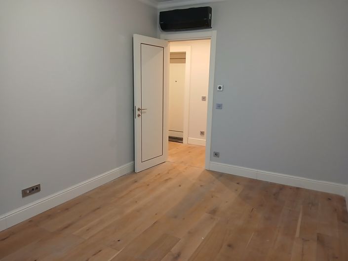 Image No.30-1 Bed Apartment for sale